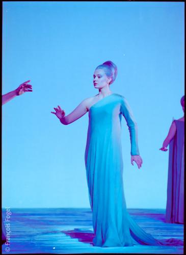 Madeline Bender. Orphée et Eurydice. Mes Robert Wilson. Théâtre du Châtelet 1999
