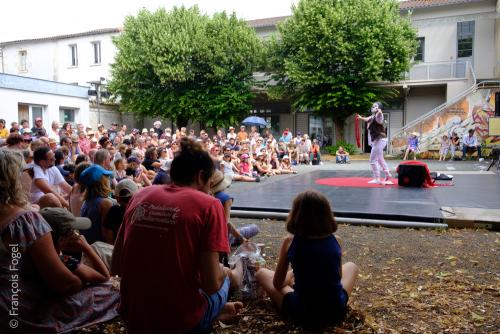 Céline Barbarin dans Aïe love you, TGCMC, Niort 2023