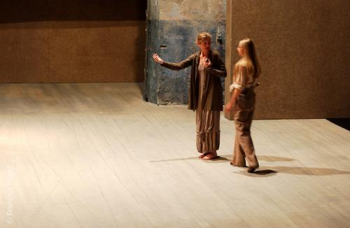 J. Brochen / Y. Bonner La petite renarde rusée. Festival d’Aix-en-Provence 2002