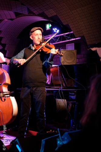 Jean-Baptiste Frugier, violonJean-Charles Bavouzet, contrebasse