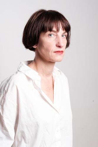 Caroline Stella, autrice, comédienne